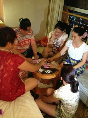 电脑雀美眉写真馆通关攻略